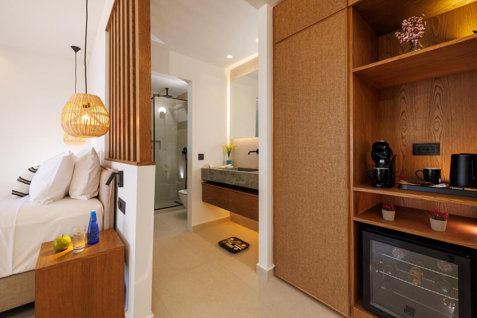 Deos Luxury Suites - Adults Only ヘルソニソス エクステリア 写真