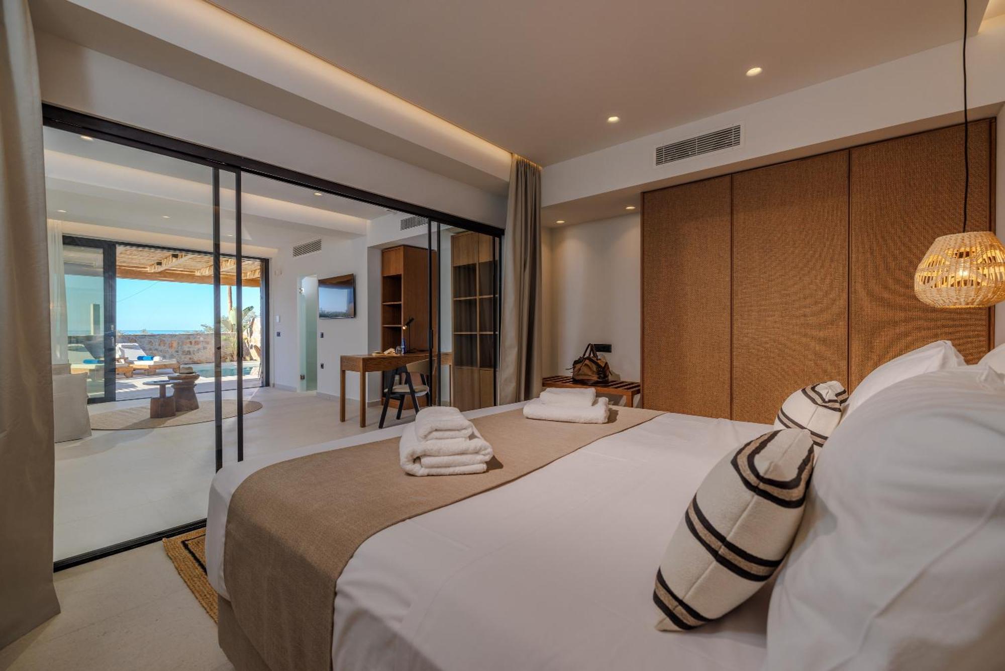 Deos Luxury Suites - Adults Only ヘルソニソス エクステリア 写真