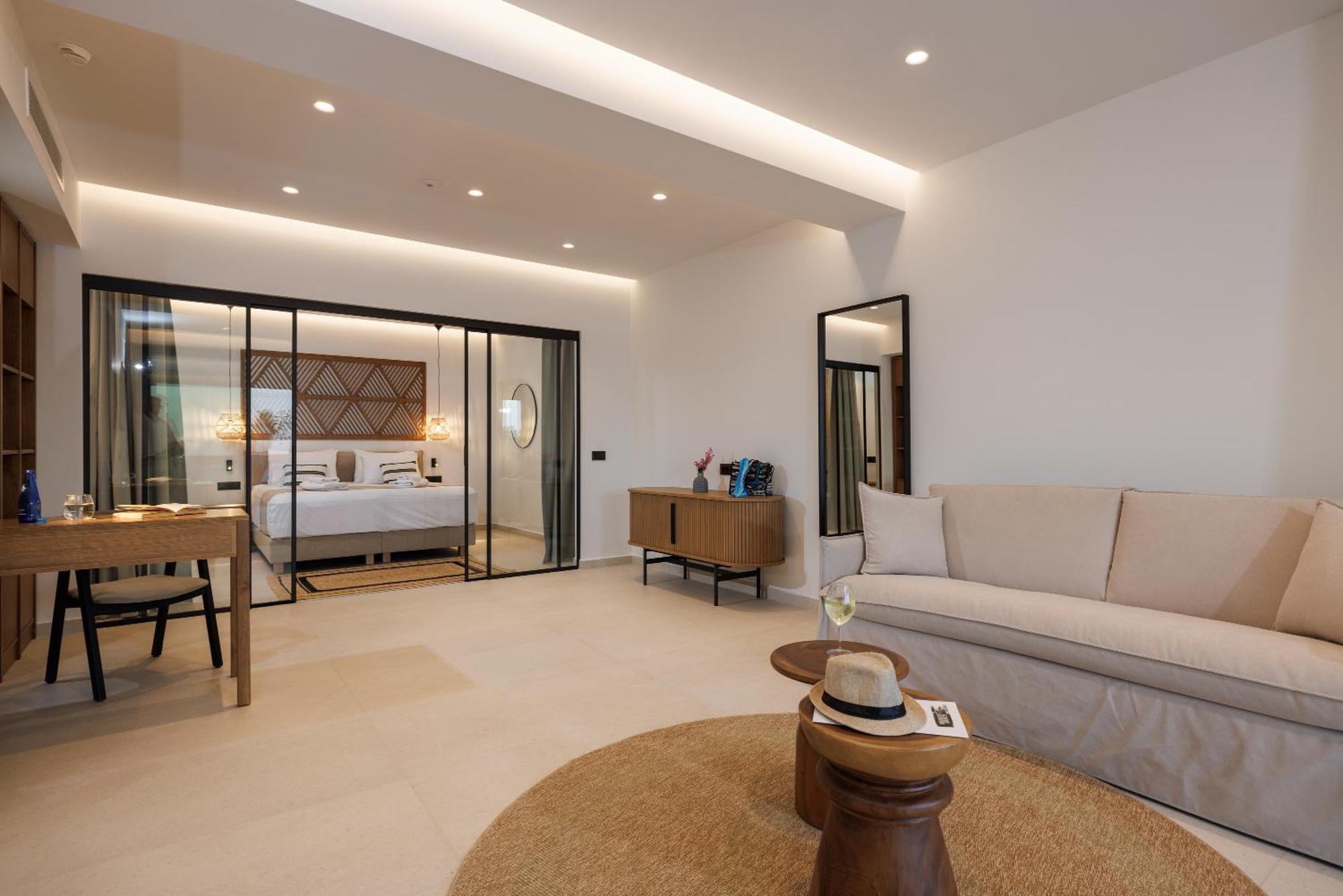 Deos Luxury Suites - Adults Only ヘルソニソス エクステリア 写真