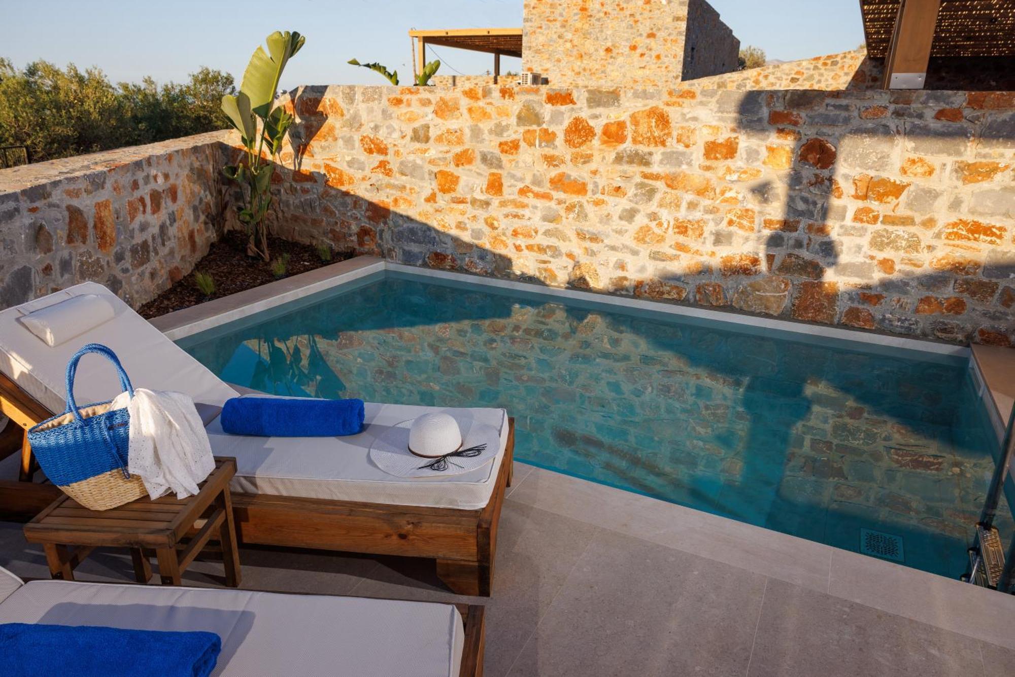 Deos Luxury Suites - Adults Only ヘルソニソス エクステリア 写真